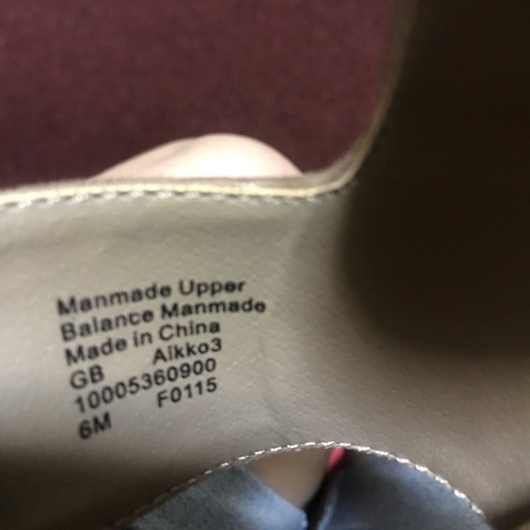 Giani Bernini Tan and Brown heels size 6 - Picture 8 of 8